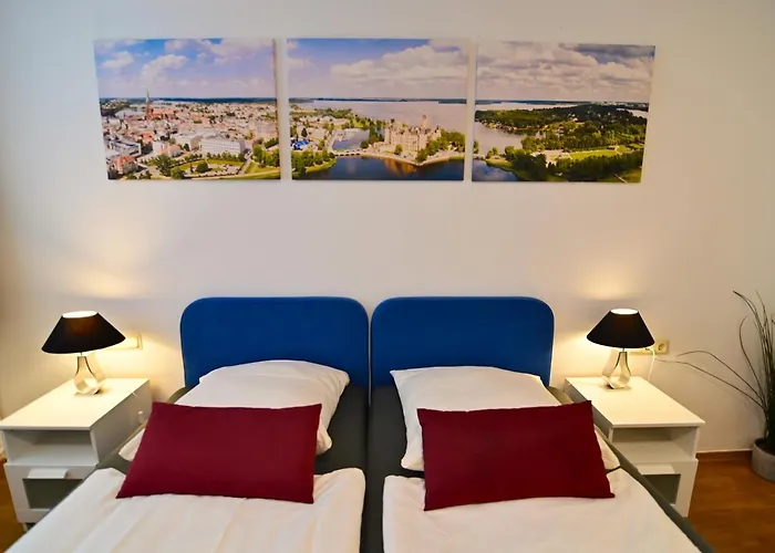 Am Schloss 106 * Schwerin (Mecklenburg-Vorpommern)